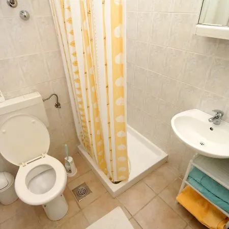 By The Sea Preko, Ugljan - 3489 *